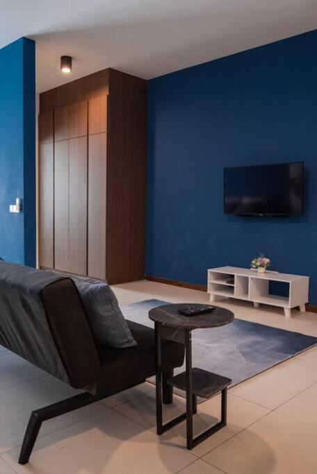 Deluxe Seaview Suite Twin Bed By The Only Bnb Tanjung Tokong Εξωτερικό φωτογραφία